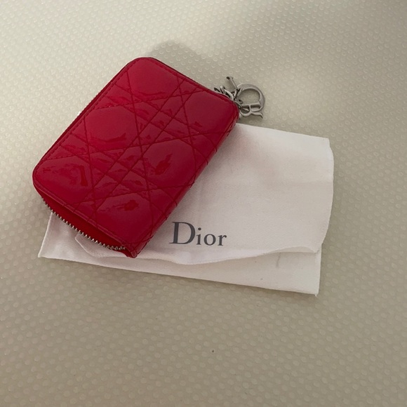 Dior card hold - Picture 1 of 5
